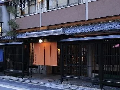 Watazen Ryokan - Established In 1830 Kioto 2*,