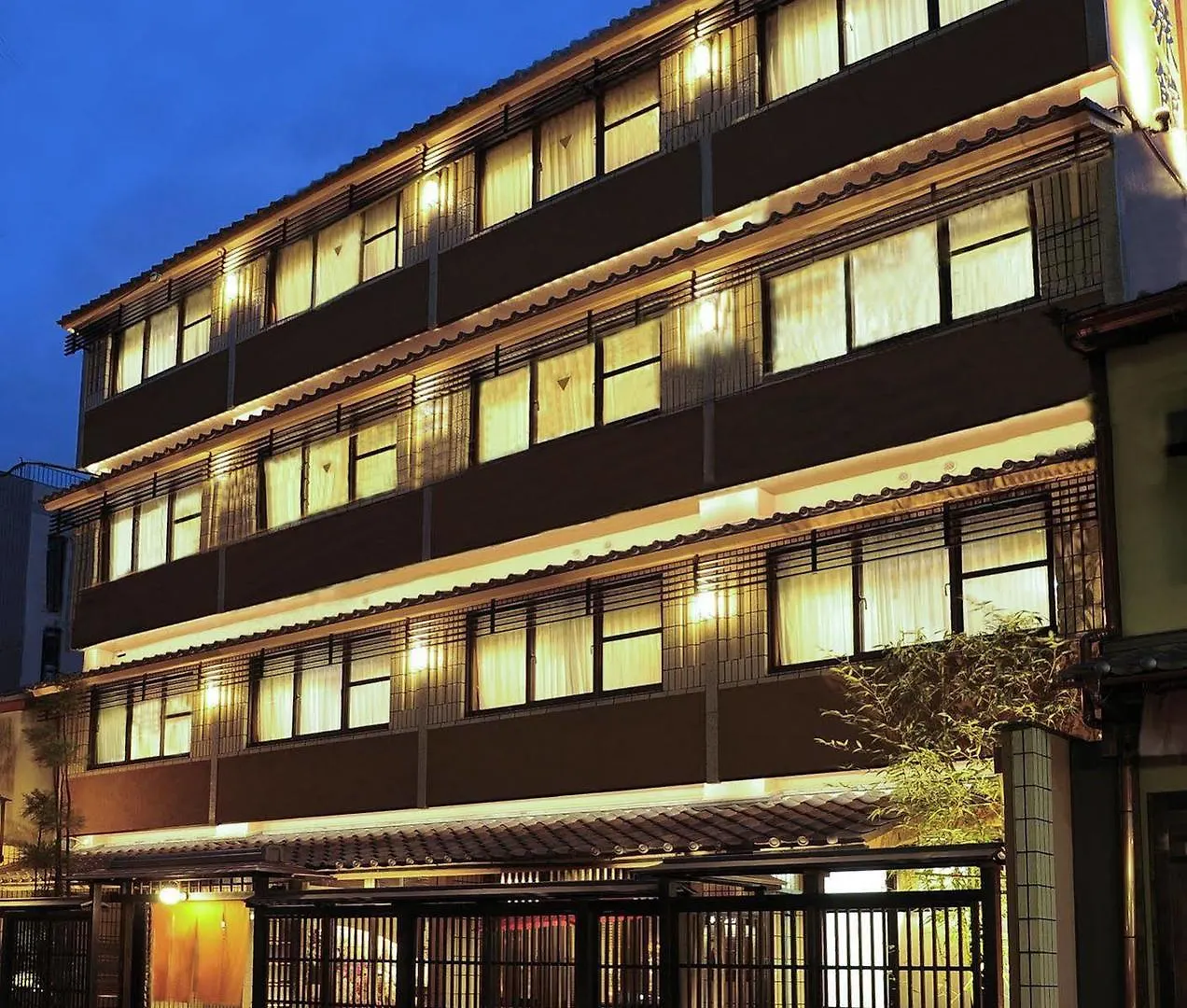 Watazen Ryokan - Established In 1830 Kioto 2*,